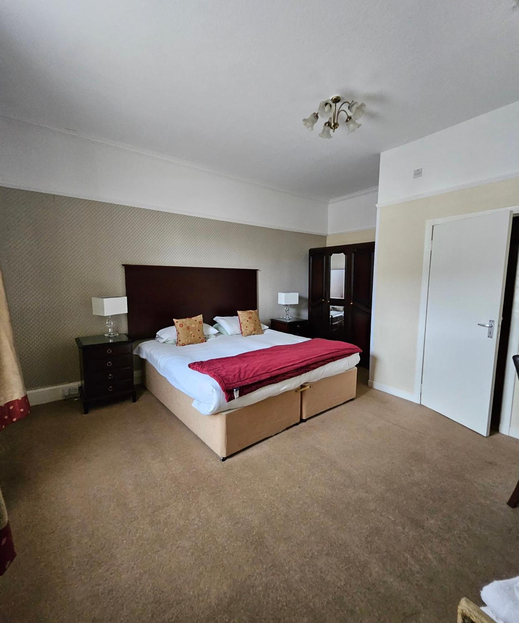 Station Hotel Портсой Екстер'єр фото