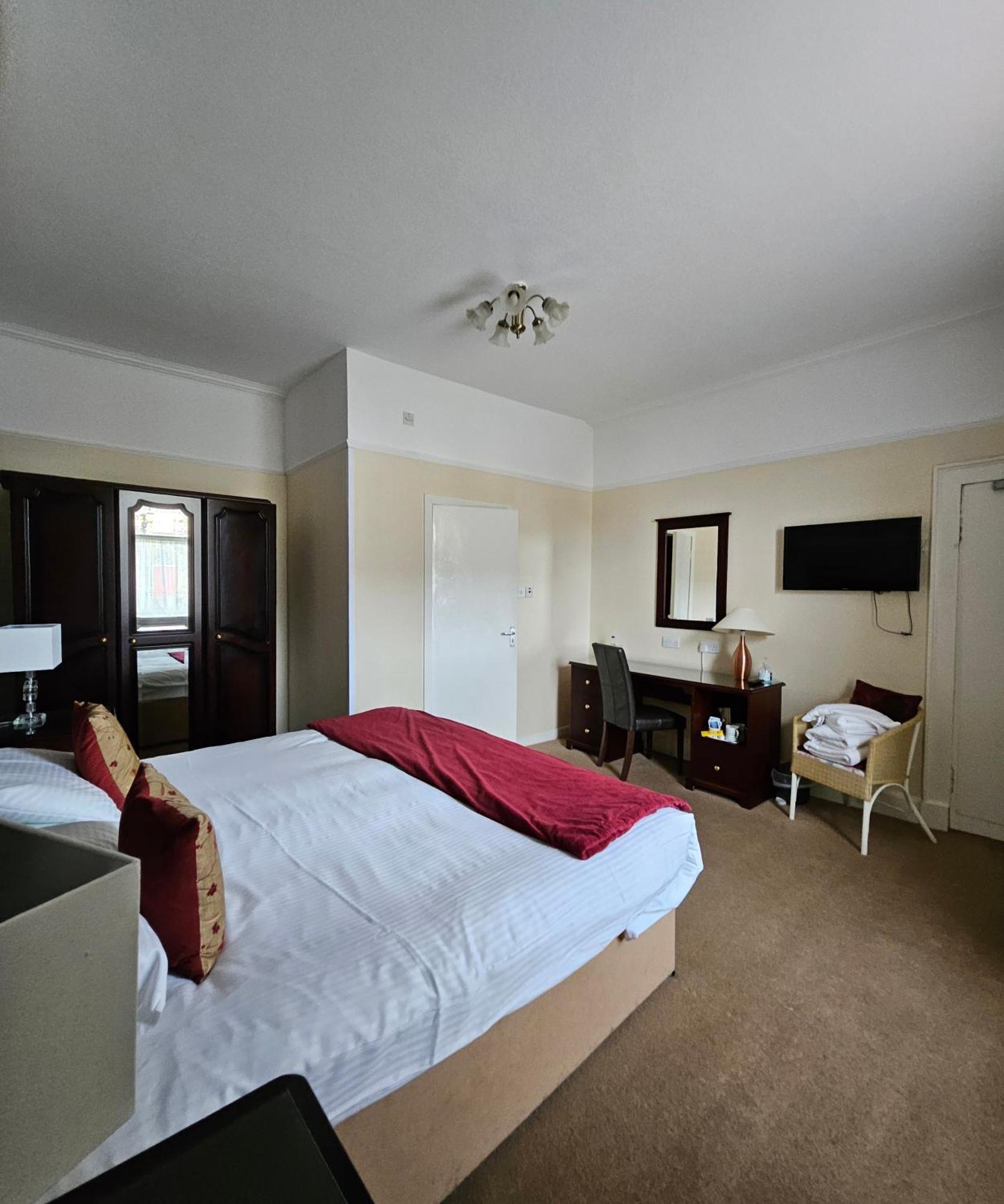 Station Hotel Портсой Екстер'єр фото