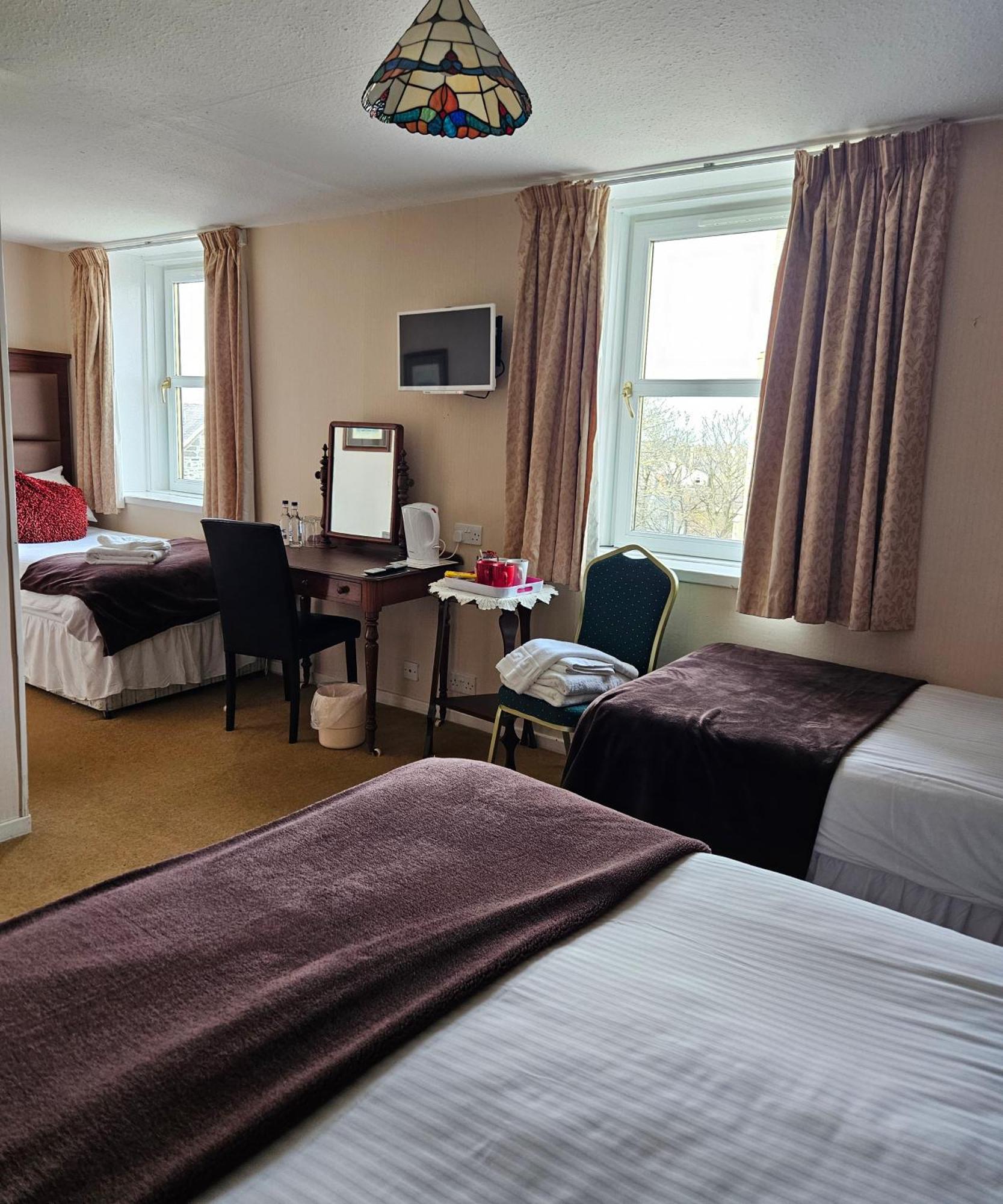 Station Hotel Портсой Екстер'єр фото