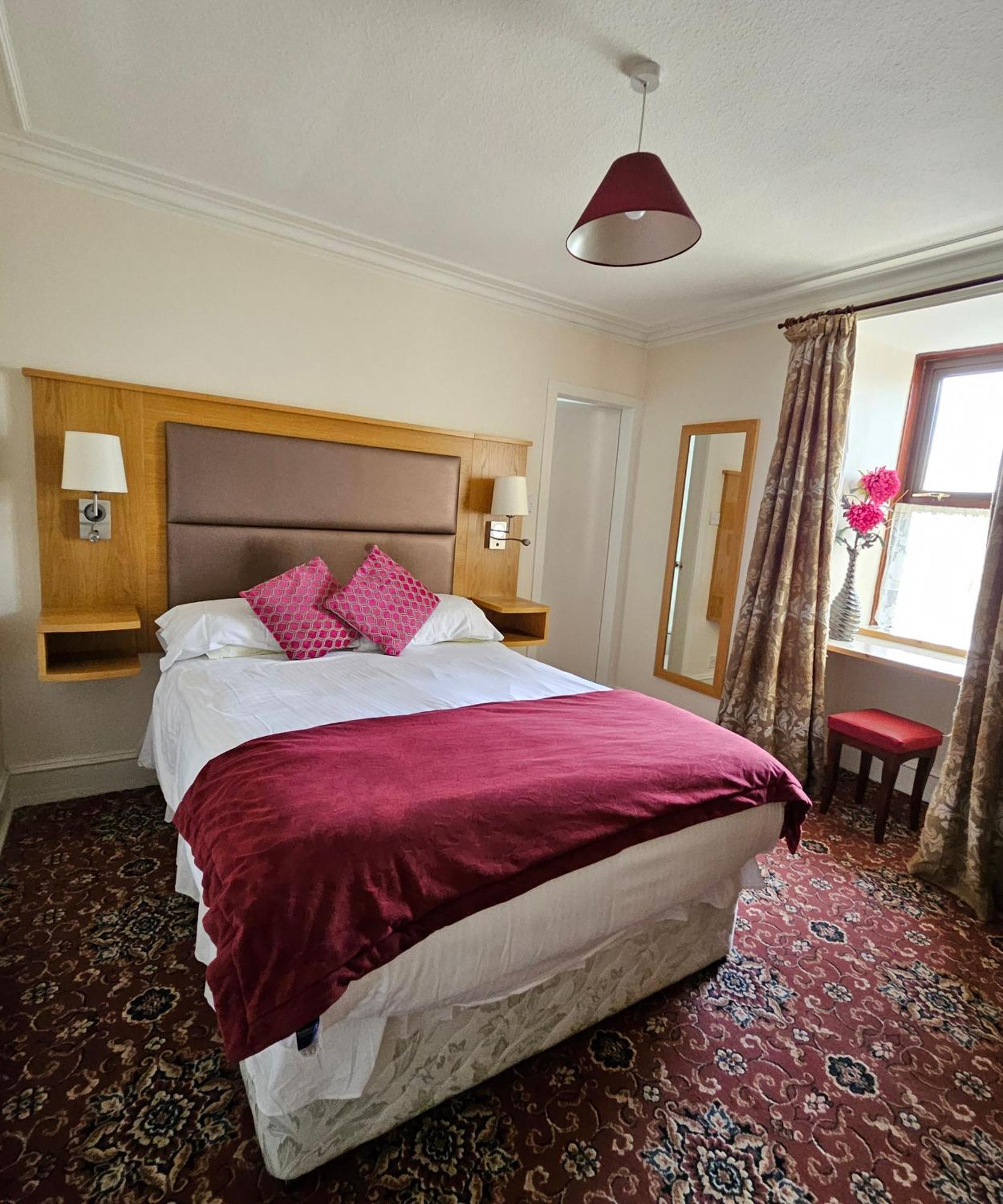 Station Hotel Портсой Екстер'єр фото