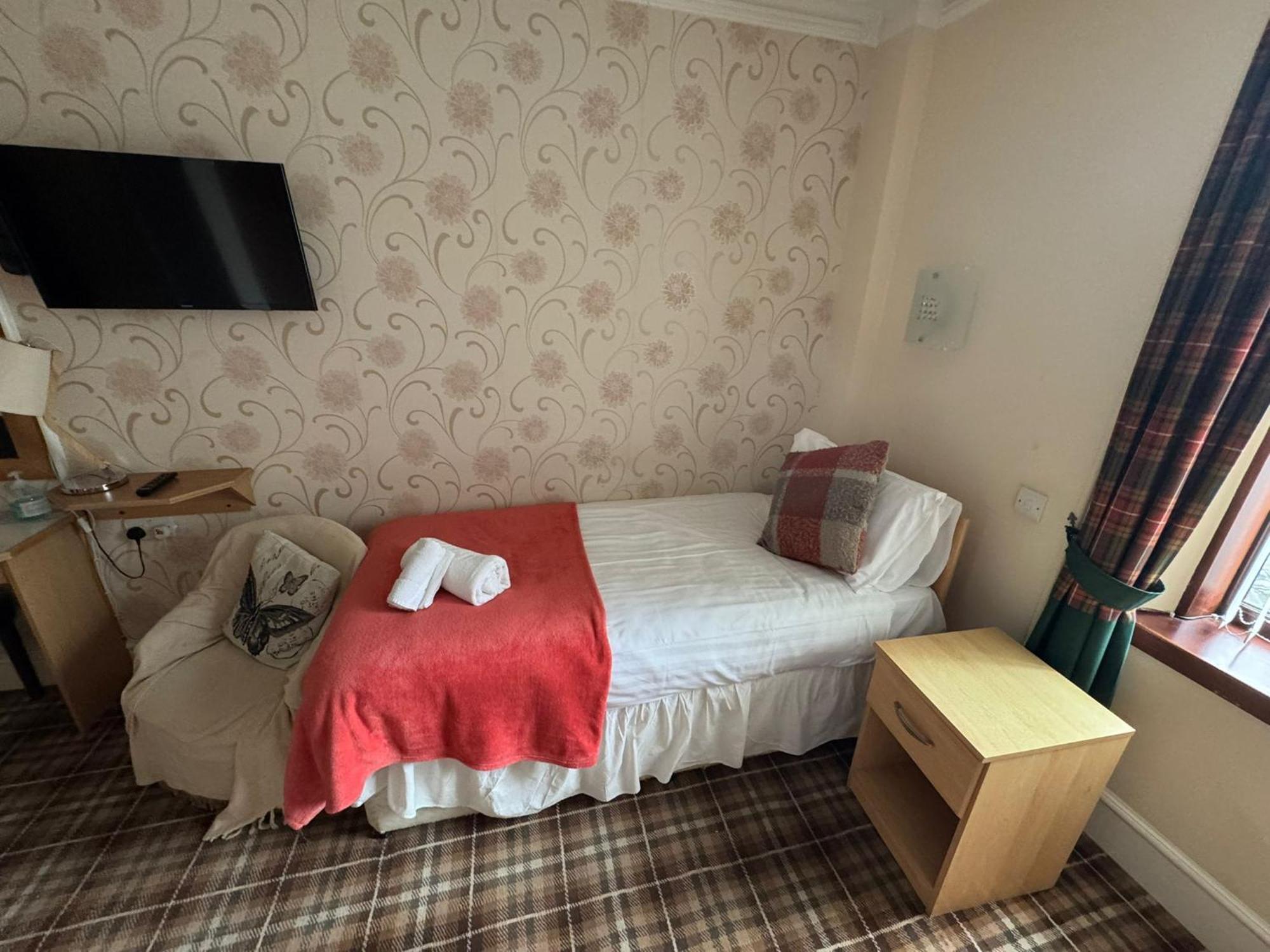 Station Hotel Портсой Екстер'єр фото