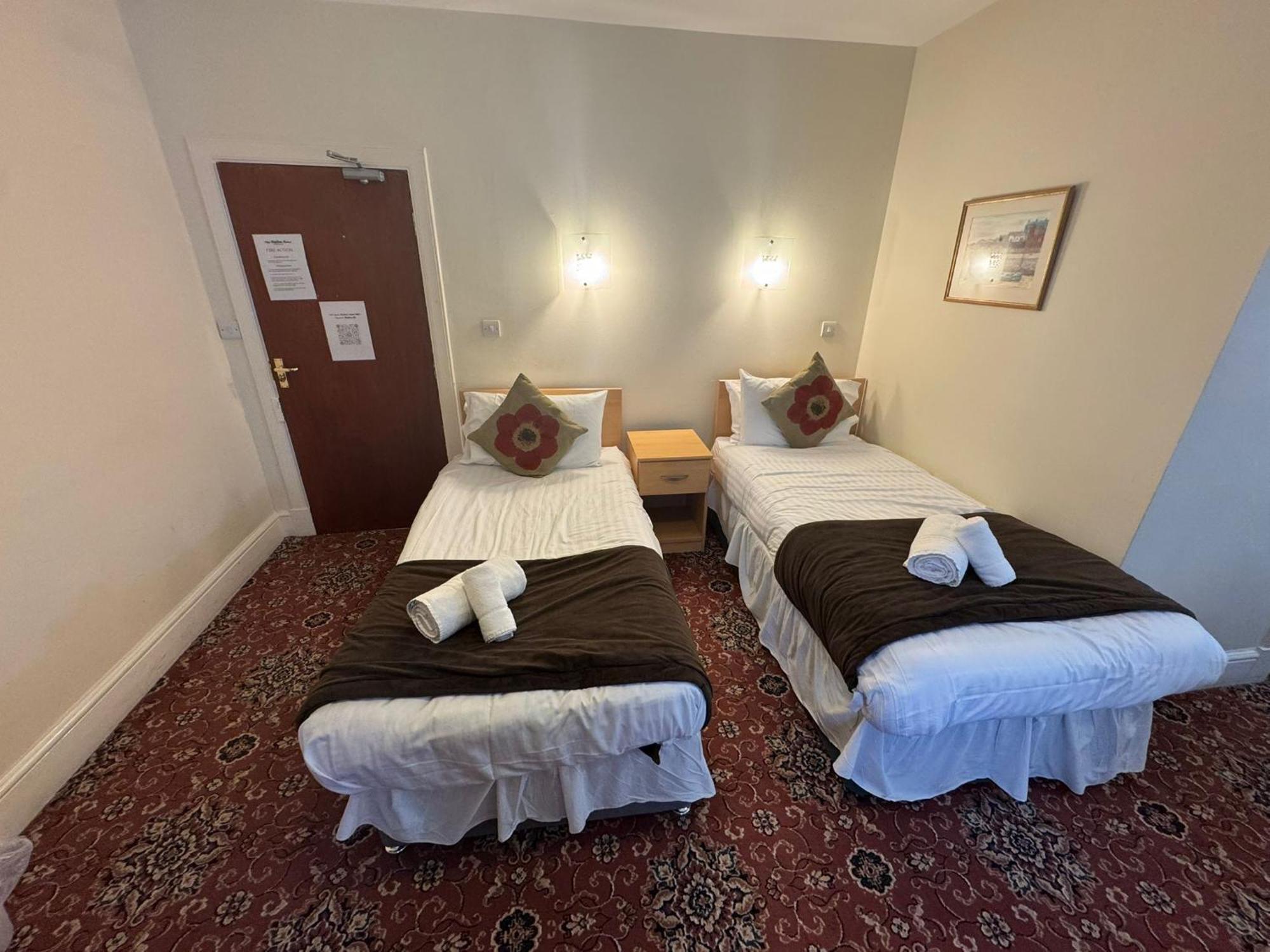 Station Hotel Портсой Екстер'єр фото